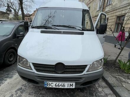 Белый Мерседес Sprinter, объемом двигателя 2.1 л и пробегом 620 тыс. км за 5900 $, фото 1 на Automoto.ua