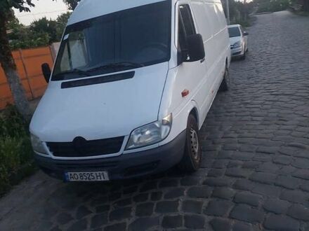 Мерседес Sprinter 2005 у Мукачеве на Automoto.ua Білий Мерседес Sprinter, об'ємом двигуна 2.1 л та пробігом 830 тис. км за 8500 $, фото 1 на Automoto.ua