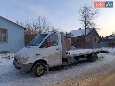 Белый Мерседес Sprinter, объемом двигателя 2.15 л и пробегом 370 тыс. км за 10500 $, фото 1 на Automoto.ua
