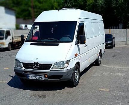 Білий Мерседес Sprinter, об'ємом двигуна 2.1 л та пробігом 578 тис. км за 10200 $, фото 1 на Automoto.ua