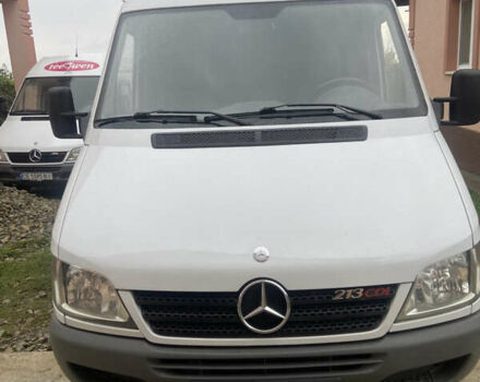 Білий Мерседес Sprinter, об'ємом двигуна 2.1 л та пробігом 180 тис. км за 15000 $, фото 1 на Automoto.ua