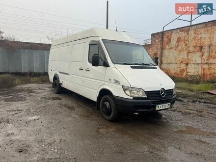 Белый Мерседес Sprinter, объемом двигателя 2.1 л и пробегом 575 тыс. км за 11600 $, фото 1 на Automoto.ua
