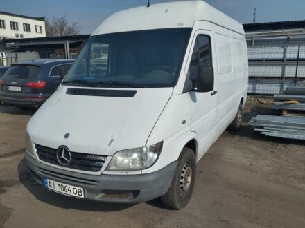 Белый Мерседес Sprinter, объемом двигателя 2.1 л и пробегом 295 тыс. км за 8500 $, фото 1 на Automoto.ua