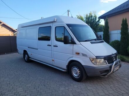 Мерседес Sprinter 2005 в Староконстантинов на Automoto.ua Белый Мерседес Sprinter, объемом двигателя 2.7 л и пробегом 450 тыс. км за 9199 $, фото 1 на Automoto.ua