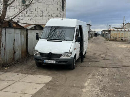 Білий Мерседес Sprinter, об'ємом двигуна 2.15 л та пробігом 450 тис. км за 7000 $, фото 1 на Automoto.ua