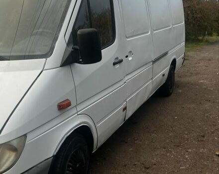 Белый Мерседес Sprinter, объемом двигателя 0 л и пробегом 441 тыс. км за 6200 $, фото 1 на Automoto.ua