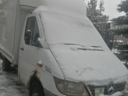 Білий Мерседес Sprinter, об'ємом двигуна 0 л та пробігом 380 тис. км за 4000 $, фото 1 на Automoto.ua