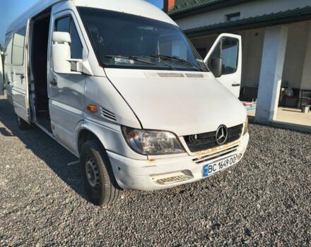 Белый Мерседес Sprinter, объемом двигателя 2.7 л и пробегом 111 тыс. км за 7600 $, фото 1 на Automoto.ua
