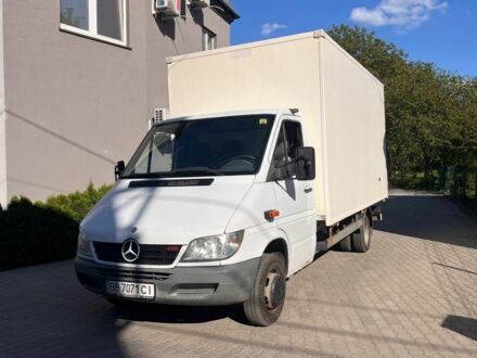 Белый Мерседес Sprinter, объемом двигателя 2.7 л и пробегом 320 тыс. км за 12500 $, фото 1 на Automoto.ua