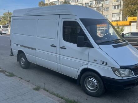 Белый Мерседес Sprinter, объемом двигателя 2.7 л и пробегом 457 тыс. км за 10540 $, фото 1 на Automoto.ua