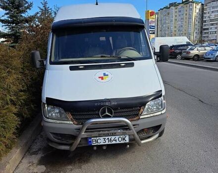 Білий Мерседес Sprinter, об'ємом двигуна 2.2 л та пробігом 817 тис. км за 7400 $, фото 1 на Automoto.ua