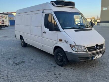 Мерседес Sprinter 2005 в Львове на Automoto.ua Белый Мерседес Sprinter, объемом двигателя 2.15 л и пробегом 492 тыс. км за 5600 $, фото 1 на Automoto.ua