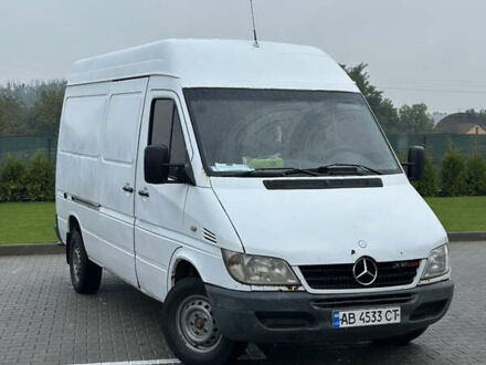 Белый Мерседес Sprinter, объемом двигателя 2.15 л и пробегом 650 тыс. км за 4950 $, фото 1 на Automoto.ua
