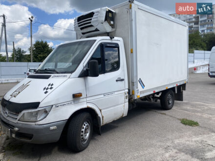 Білий Мерседес Sprinter, об'ємом двигуна 2.15 л та пробігом 800 тис. км за 4200 $, фото 1 на Automoto.ua