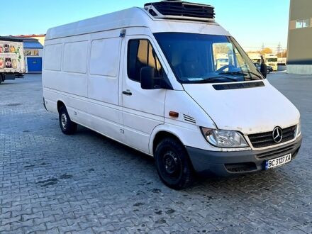 Білий Мерседес Sprinter, об'ємом двигуна 2.2 л та пробігом 450 тис. км за 5399 $, фото 1 на Automoto.ua