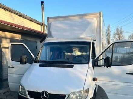 Белый Мерседес Sprinter, объемом двигателя 2.15 л и пробегом 823 тыс. км за 12700 $, фото 1 на Automoto.ua
