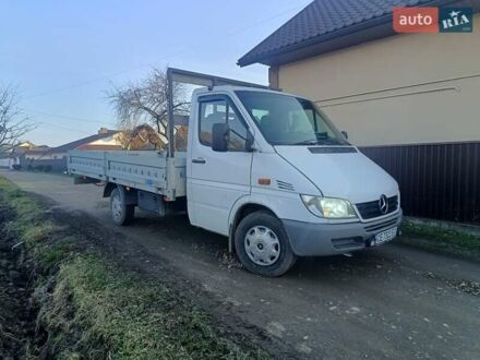 Белый Мерседес Sprinter, объемом двигателя 2.15 л и пробегом 345 тыс. км за 10500 $, фото 1 на Automoto.ua