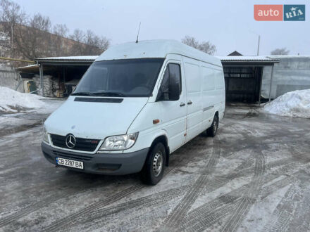 Белый Мерседес Sprinter, объемом двигателя 2.2 л и пробегом 600 тыс. км за 8000 $, фото 1 на Automoto.ua