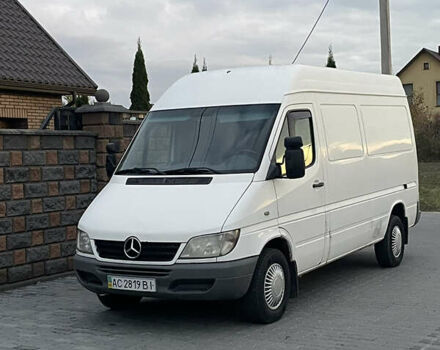 Мерседес Sprinter 2005 в Луцке на Automoto.ua Белый Мерседес Sprinter, объемом двигателя 2.15 л и пробегом 387 тыс. км за 6500 $, фото 1 на Automoto.ua