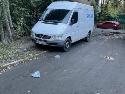 Білий Мерседес Sprinter, об'ємом двигуна 2.2 л та пробігом 650 тис. км за 6250 $, фото 1 на Automoto.ua