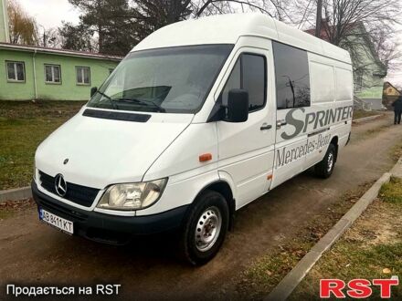 Мерседес Sprinter 2005 у Вінниці на Automoto.ua Білий Мерседес Sprinter, об'ємом двигуна 2.2 л та пробігом 200 тис. км за 9500 $, фото 1 на Automoto.ua