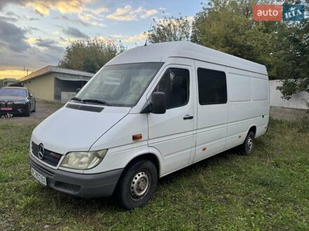 Мерседес Sprinter 2005 в Нововолынск на Automoto.ua Белый Мерседес Sprinter, объемом двигателя 2.2 л и пробегом 388 тыс. км за 9700 $, фото 1 на Automoto.ua