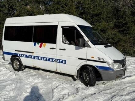 Белый Мерседес Sprinter, объемом двигателя 2.2 л и пробегом 600 тыс. км за 7400 $, фото 1 на Automoto.ua