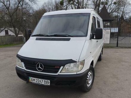 Білий Мерседес Sprinter, об'ємом двигуна 2.2 л та пробігом 500 тис. км за 6350 $, фото 1 на Automoto.ua