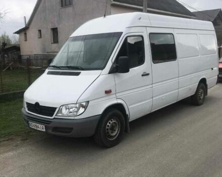 Белый Мерседес Sprinter, объемом двигателя 0 л и пробегом 380 тыс. км за 8000 $, фото 1 на Automoto.ua
