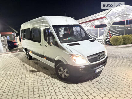 Білий Мерседес Sprinter, об'ємом двигуна 2.15 л та пробігом 380 тис. км за 13800 $, фото 1 на Automoto.ua