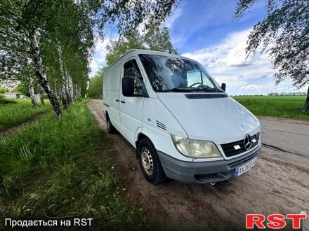 Білий Мерседес Sprinter, об'ємом двигуна 2.1 л та пробігом 340 тис. км за 9000 $, фото 1 на Automoto.ua