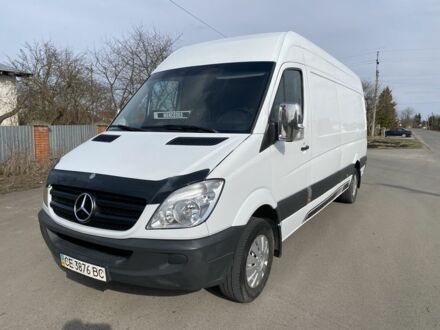 Білий Мерседес Sprinter, об'ємом двигуна 2.1 л та пробігом 300 тис. км за 12000 $, фото 1 на Automoto.ua