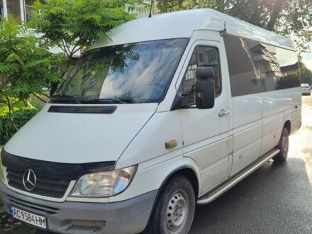 Мерседес Sprinter 2006 в Луцке на Automoto.ua Белый Мерседес Sprinter, объемом двигателя 2.7 л и пробегом 570 тыс. км за 10400 $, фото 1 на Automoto.ua