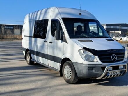 Белый Мерседес Sprinter, объемом двигателя 2.9 л и пробегом 400 тыс. км за 8700 $, фото 1 на Automoto.ua