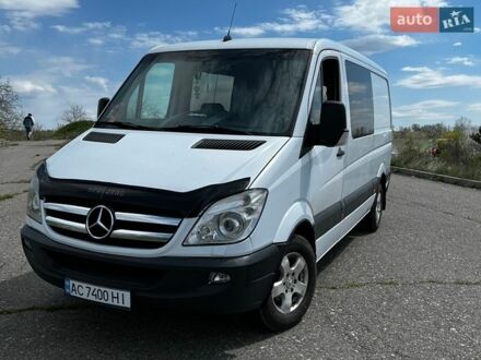 Белый Мерседес Sprinter, объемом двигателя 2.15 л и пробегом 620 тыс. км за 8000 $, фото 1 на Automoto.ua