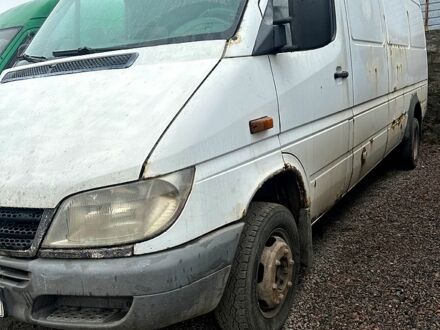Мерседес Sprinter 2006 в Кременчуге на Automoto.ua Белый Мерседес Sprinter, объемом двигателя 2.1 л и пробегом 220 тыс. км за 5500 $, фото 1 на Automoto.ua