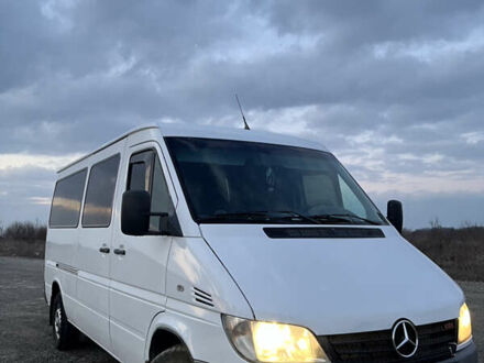Мерседес Sprinter 2006 в Борщеве на Automoto.ua Белый Мерседес Sprinter, объемом двигателя 2.2 л и пробегом 600 тыс. км за 7999 $, фото 1 на Automoto.ua