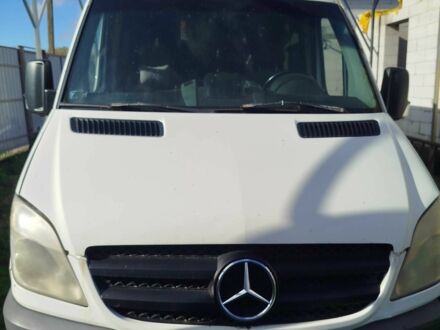 Белый Мерседес Sprinter, объемом двигателя 2.1 л и пробегом 800 тыс. км за 14045 $, фото 1 на Automoto.ua