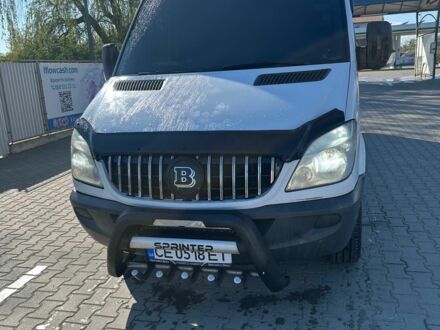 Белый Мерседес Sprinter, объемом двигателя 2.1 л и пробегом 683 тыс. км за 12300 $, фото 1 на Automoto.ua