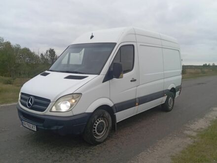 Мерседес Sprinter 2006 в Ровно на Automoto.ua Белый Мерседес Sprinter, объемом двигателя 2.1 л и пробегом 414 тыс. км за 8000 $, фото 1 на Automoto.ua