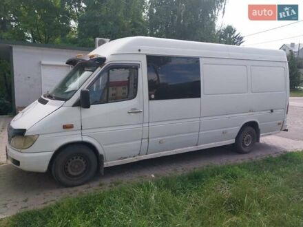 Мерседес Sprinter 2006 в Лановцах на Automoto.ua Белый Мерседес Sprinter, объемом двигателя 2.1 л и пробегом 530 тыс. км за 8000 $, фото 1 на Automoto.ua