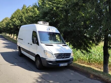Білий Мерседес Sprinter, об'ємом двигуна 2.1 л та пробігом 390 тис. км за 7007 $, фото 1 на Automoto.ua