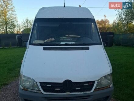 Белый Мерседес Sprinter, объемом двигателя 2.15 л и пробегом 853 тыс. км за 5700 $, фото 1 на Automoto.ua