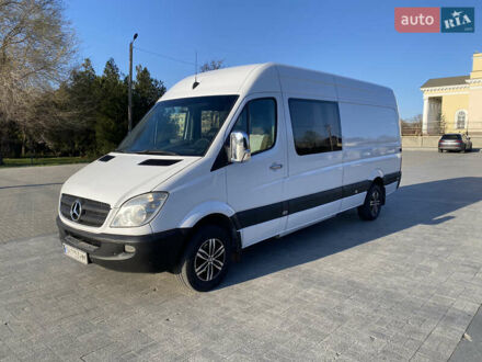 Мерседес Sprinter 2006 в Болграде на Automoto.ua Белый Мерседес Sprinter, объемом двигателя 2.99 л и пробегом 200 тыс. км за 15000 $, фото 1 на Automoto.ua