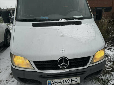 Білий Мерседес Sprinter, об'ємом двигуна 2.15 л та пробігом 389 тис. км за 6403 $, фото 1 на Automoto.ua