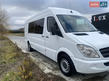 Мерседес Sprinter 2006 у Києві на Automoto.ua Білий Мерседес Sprinter, об'ємом двигуна 2.2 л та пробігом 940 тис. км за 9700 $, фото 1 на Automoto.ua