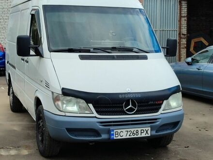 Белый Мерседес Sprinter, объемом двигателя 2.1 л и пробегом 100 тыс. км за 7699 $, фото 1 на Automoto.ua