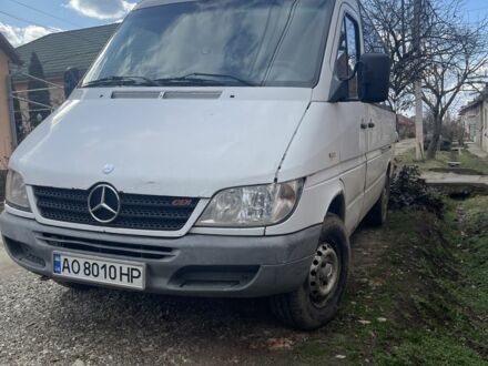 Мерседес Sprinter 2006 у Береговом на Automoto.ua Білий Мерседес Sprinter, об'ємом двигуна 2.1 л та пробігом 755 тис. км за 6000 $, фото 1 на Automoto.ua