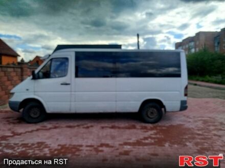 Білий Мерседес Sprinter, об'ємом двигуна 2.1 л та пробігом 0 тис. км за 6000 $, фото 1 на Automoto.ua