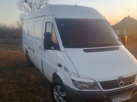 Белый Мерседес Sprinter, объемом двигателя 2.2 л и пробегом 10 тыс. км за 5555 $, фото 1 на Automoto.ua